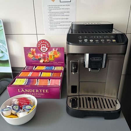 Freshly Renovated City Apartments Essen Kitchen Wifi Near Duesseldorf Airport Exterior photo