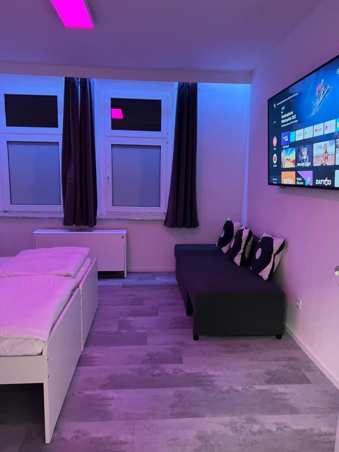 Freshly Renovated City Apartments Essen Kitchen Wifi Near Duesseldorf Airport Exterior photo