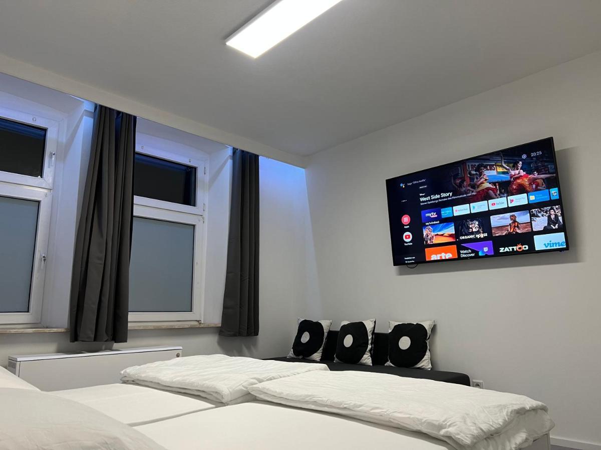 Freshly Renovated City Apartments Essen Kitchen Wifi Near Duesseldorf Airport Exterior photo